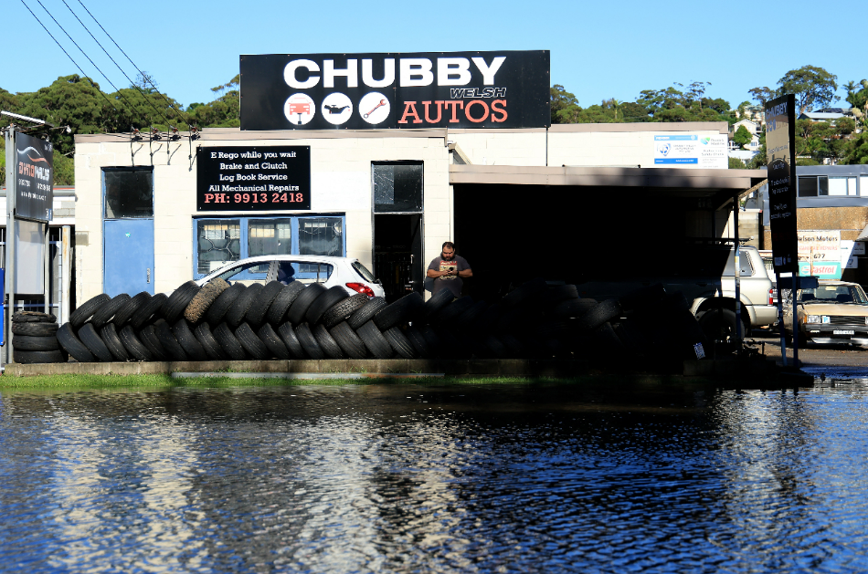 Floods hit Australia’s New South Wales state, hundreds of people in urgent need of rescue