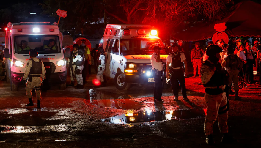 Five people died in the collapse of the campaign stage in Nuevo León, northern MexicoFive people died in the collapse of the campaign stage in Nuevo León, northern Mexico